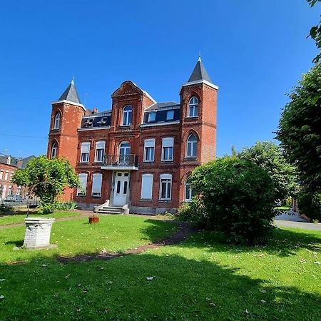Studio En Rez De Jardin Avec Terrasse Privee - Le Petit Chateau Avesnois - Tv - Wifi - Logement Complet Avesnes-sur-Helpe Εξωτερικό φωτογραφία