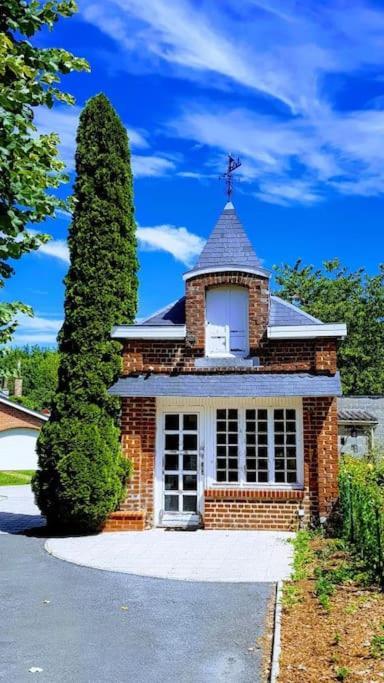 Studio En Rez De Jardin Avec Terrasse Privee - Le Petit Chateau Avesnois - Tv - Wifi - Logement Complet Avesnes-sur-Helpe Εξωτερικό φωτογραφία